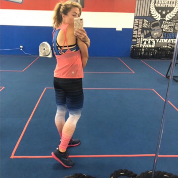 Beyond Yoga | Lux Ombre Leggings - Picture 9 of 12